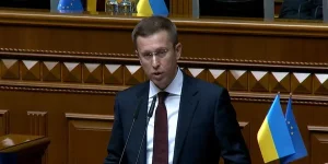 Сергій Корецький виступає щодо пріоритетів уряду оборони та інтеграції