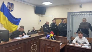 Підозрюваний у вбивстві Березовської у скляній кабіні Печерського суду